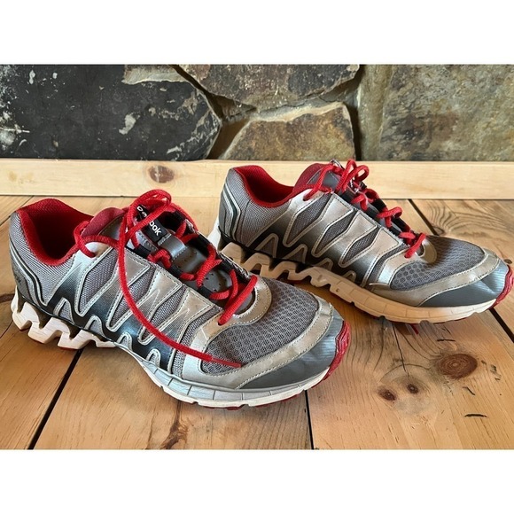 Men's Reebok Zigtech grey and red sneakers. Size 10.5 - Picture 1 of 7